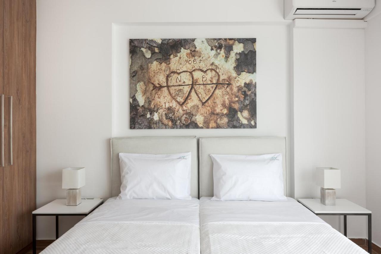 Costa Vasia Seaside Suites And Apartments Vrachati Ngoại thất bức ảnh