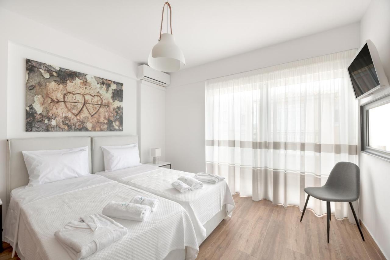 Costa Vasia Seaside Suites And Apartments Vrachati Ngoại thất bức ảnh